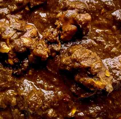 Experience the authentic flavors of Mutton Chettinadu Gravy, featuring tender mutton, aromatic spices, and a unique South Indian blend for a delightful and aromatic culinary adventure